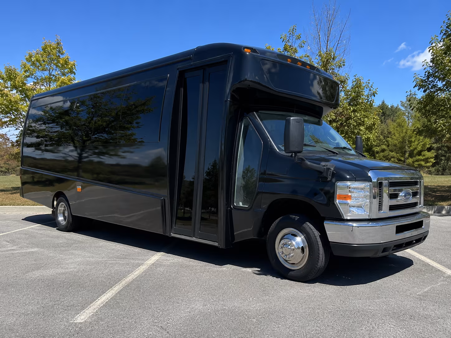 minibuses for ann arbor bachelorette dinners and nightlife on washington street